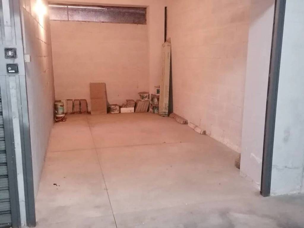 Box / garage a Foggia in Viale Manfredi, 11 - Foto 3
