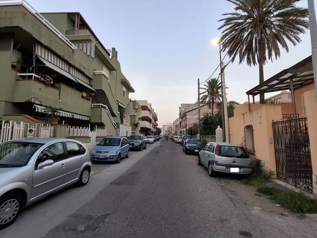 Appartamento a Messina in Via Nazionale Briga Marina, 163 - Foto 2