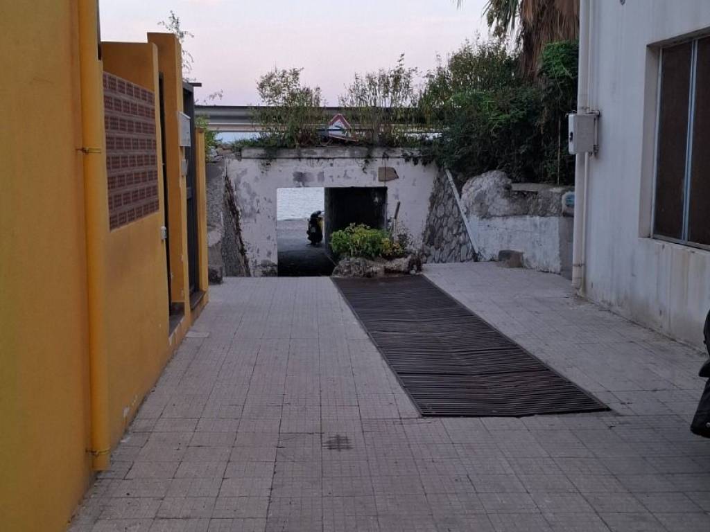 Appartamento a Messina in Via Nazionale Briga Marina, 163 - Foto 4