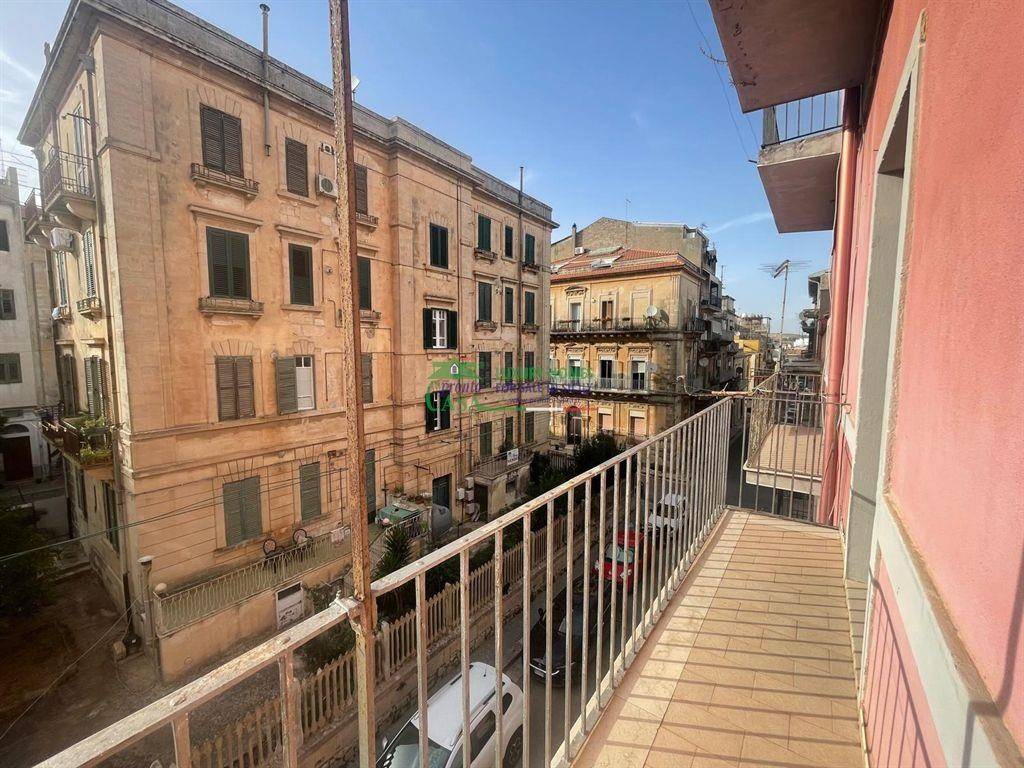 Appartamento a Ragusa in VIA CESARE BATTISTI - Foto 3