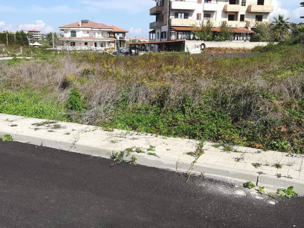 Terreno a Ionadi in Via Salvatore Quasimodo, 29 - Foto 4