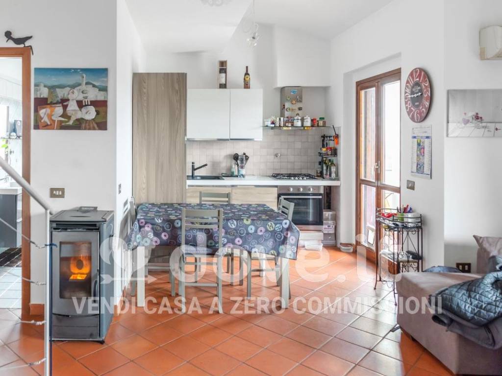 Appartamento a Castiglione del lago in Via Romagna, 14 - Foto 3