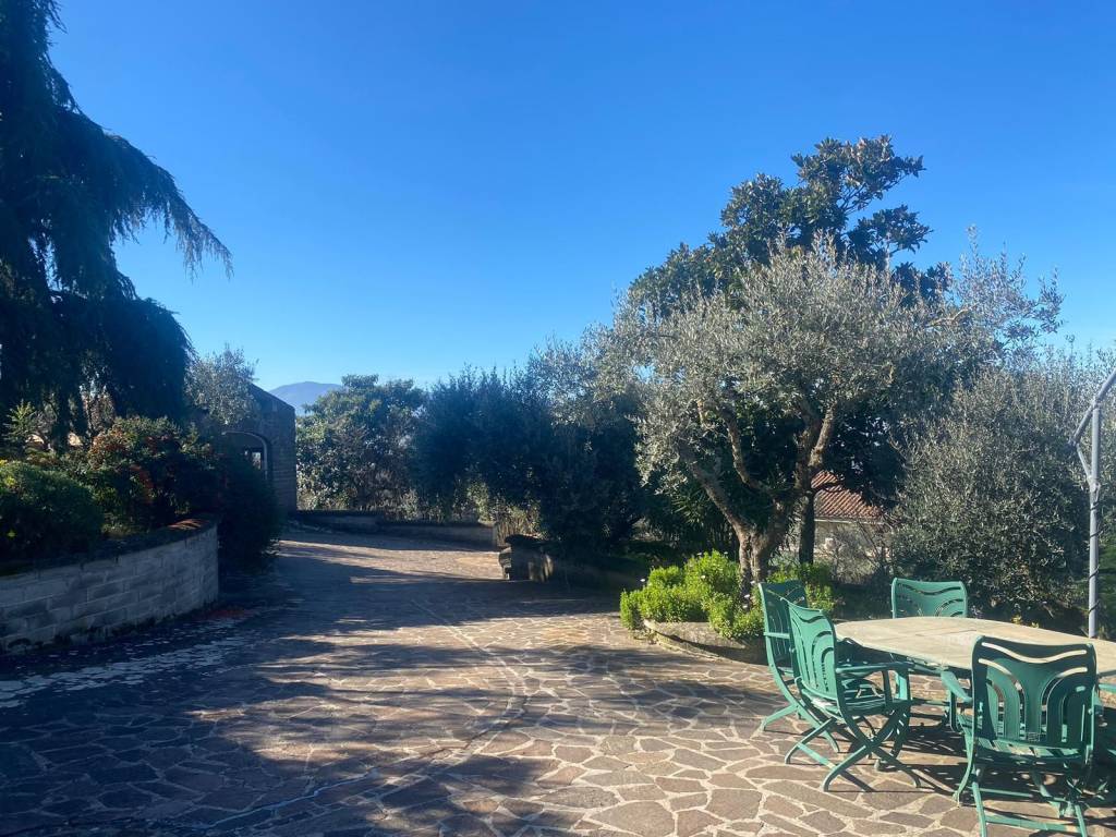Villa a Anagni in Via Fossate della Badia - Foto 4