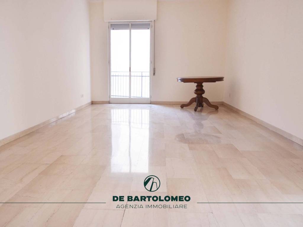 Appartamento a Taranto in Via Fratelli Mellone - Foto 3