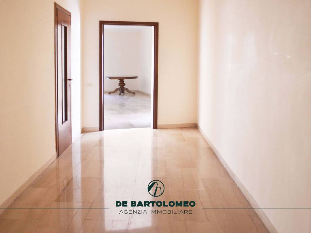 Appartamento a Taranto in Via Fratelli Mellone - Foto 4