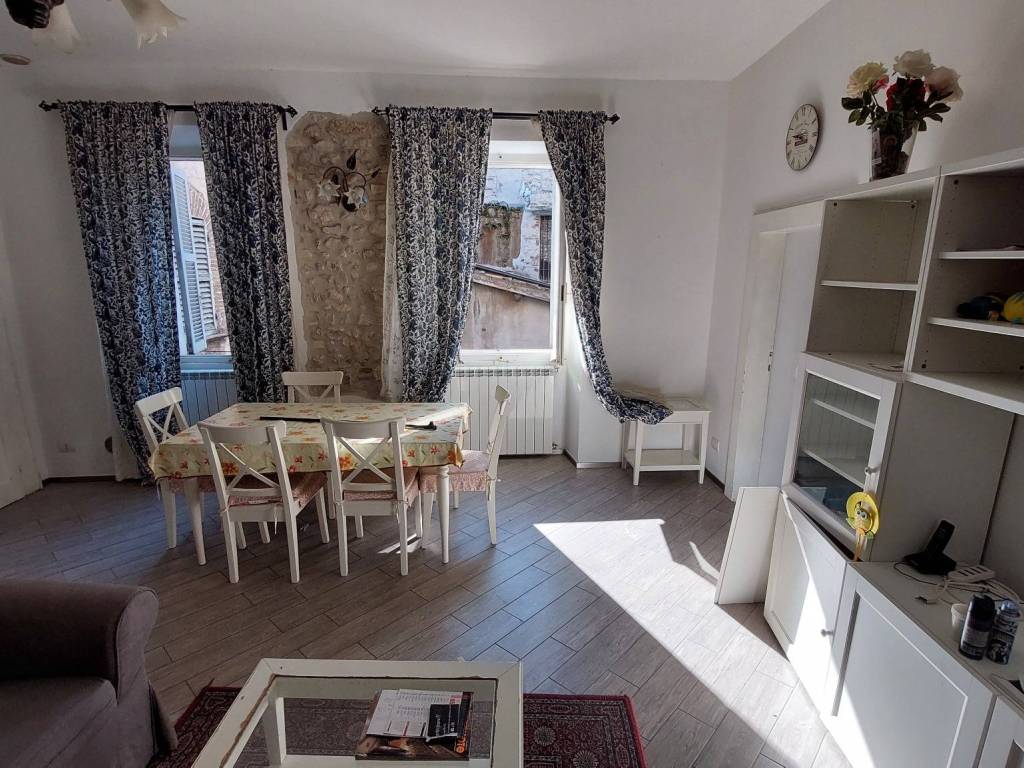 Appartamento a Spoleto in Via Monterone - Foto 5