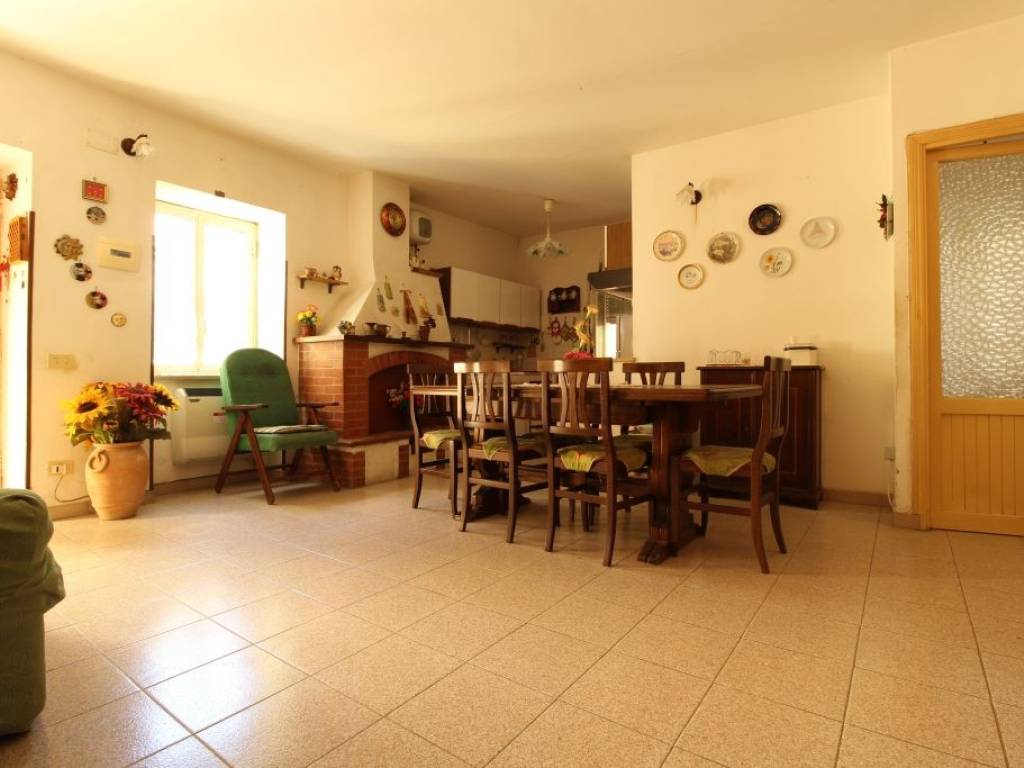 Appartamento a Montopoli di sabina in Via della Parrocchia, 4 - Foto 3