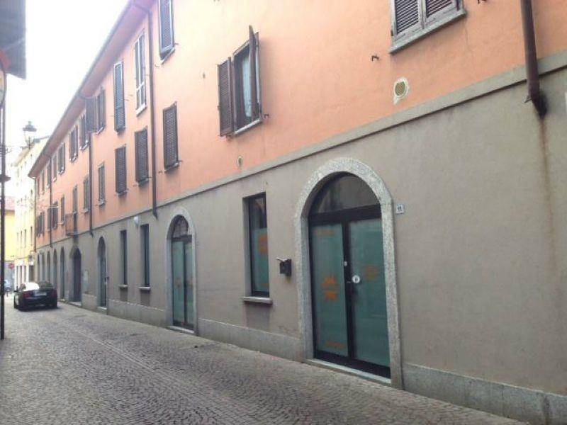 Immobile a Oggiono in Via Camillo Benso di Cavour, 1 - Foto 2