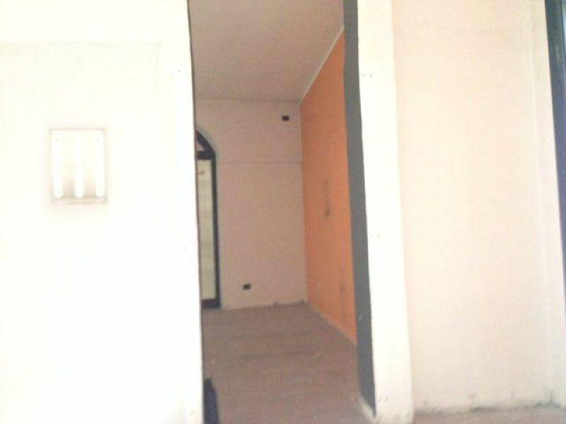 Immobile a Oggiono in Via Camillo Benso di Cavour, 1 - Foto 4