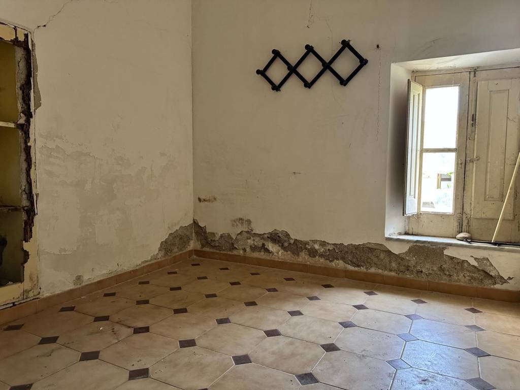 Appartamento a Barcellona pozzo di gotto in Via Generale Angelo Cambria, 144 - Foto 3