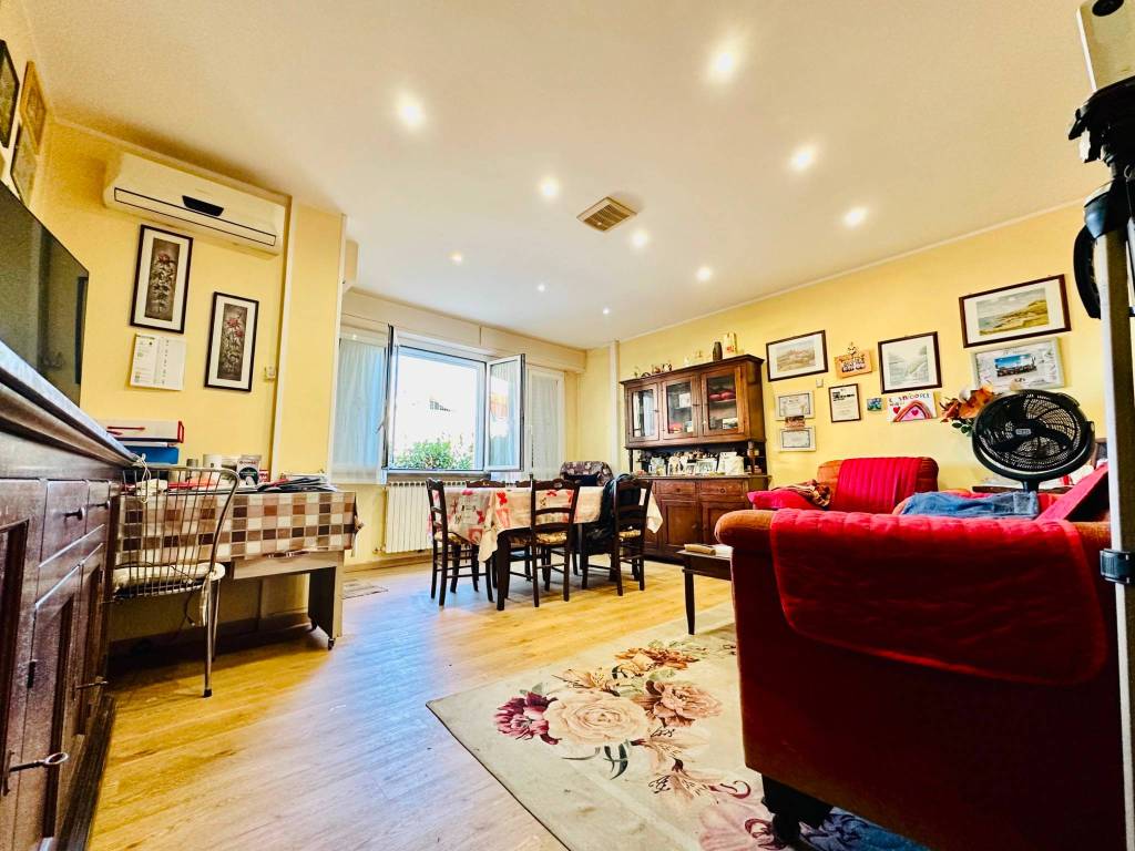 Appartamento a Montecassiano in Via Aldo Moro, 9 - Foto 2