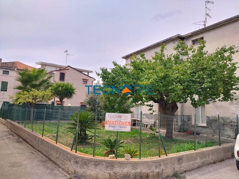 Casa indipendente a Martinsicuro in Via Giosuè Carducci, 26 - Foto 3