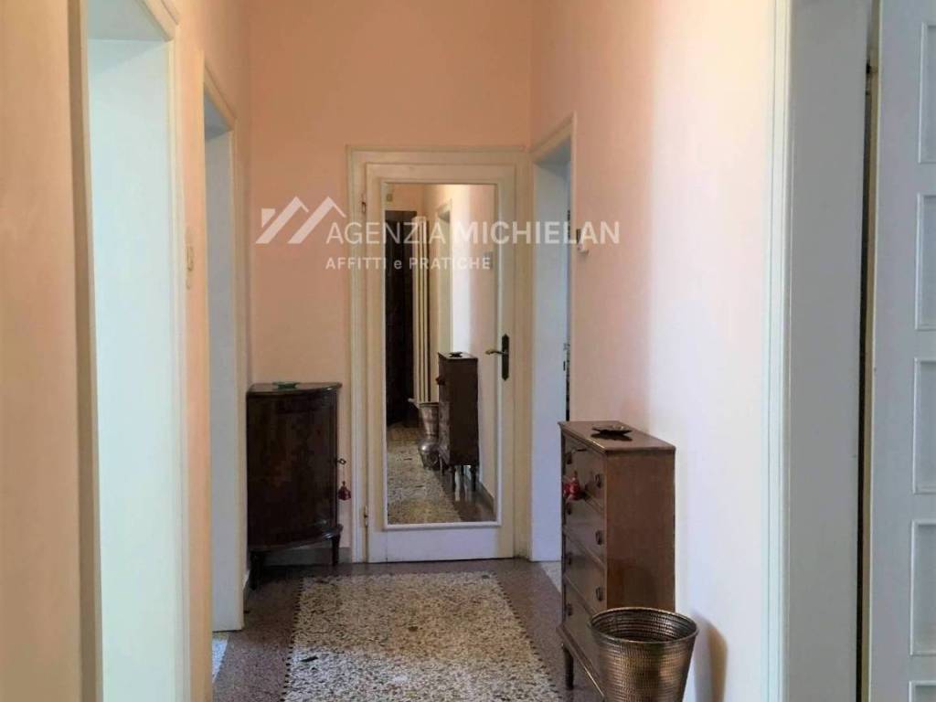 Appartamento a Venezia in Via Antonio Fogazzaro, 46 - Foto 3