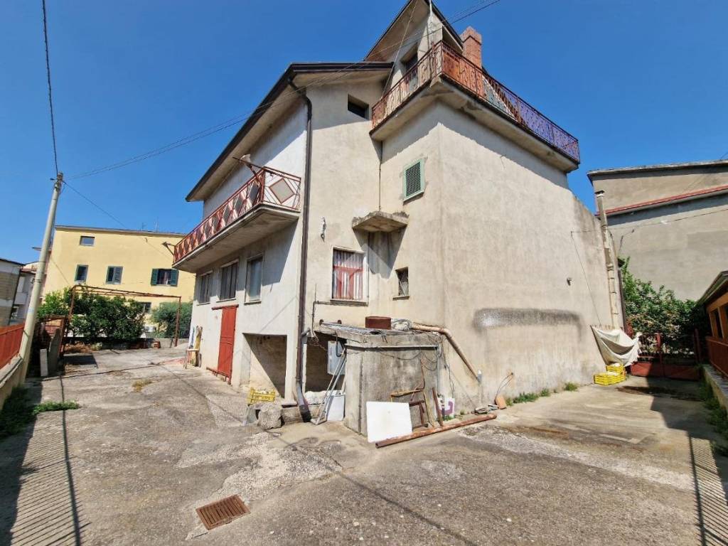 Villa a Sant'agata de' goti in Via Starza - Foto 2
