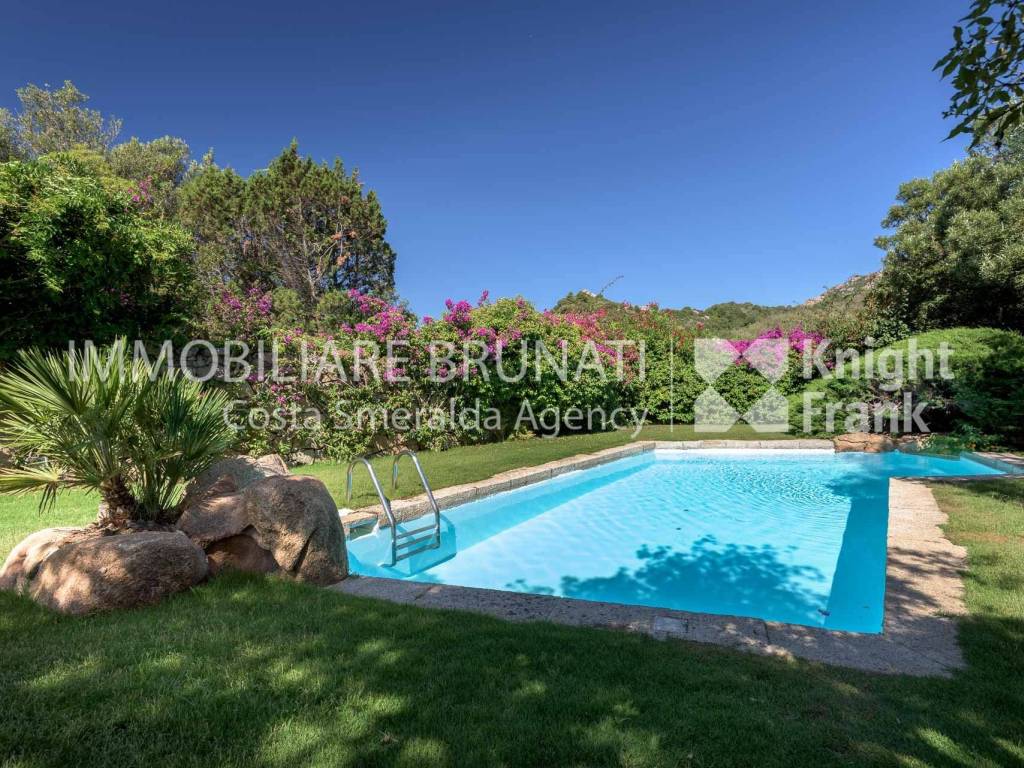 Villa a Arzachena in Via dei Ginepri - Foto 3