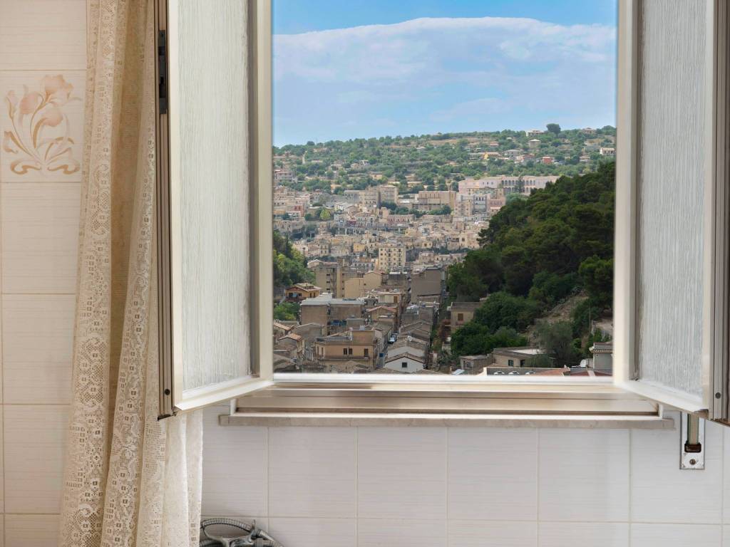 Appartamento a Modica in Via Modica Sorda, 18 - Foto 2