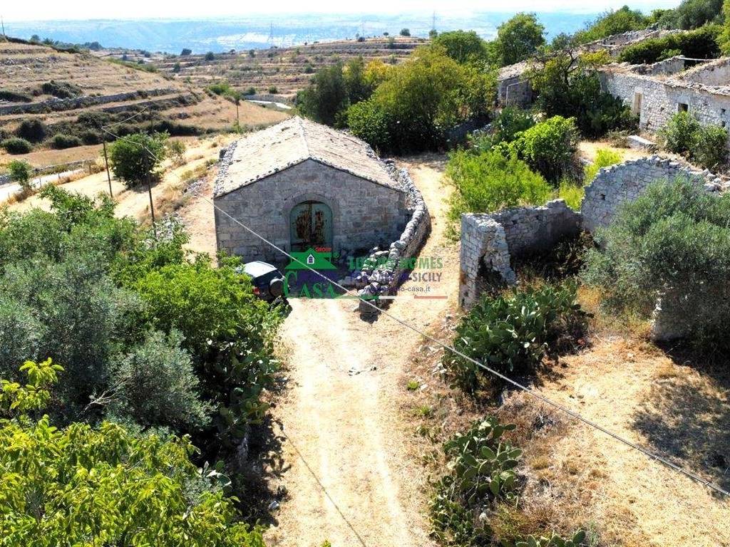 Rustico / casale a Ragusa in STRADA PROVINCIALE 58 - Foto 2