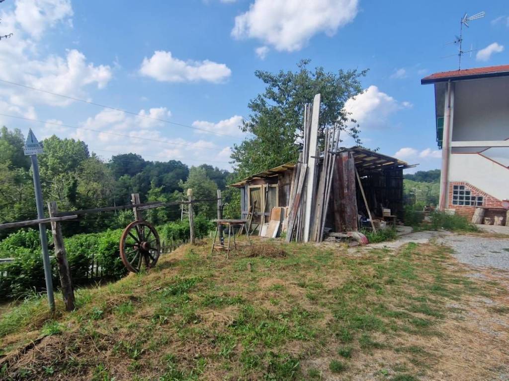 Villa a Cairo montenotte in Via Recoaro - Foto 4