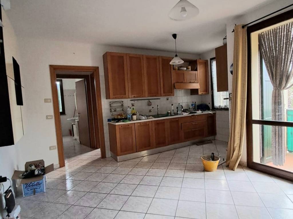 Appartamento a Massa lombarda in Via Francesco Berardi - Foto 2
