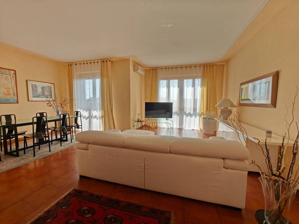 Appartamento a Alessandria in Via Giuseppe Parini - Foto 4