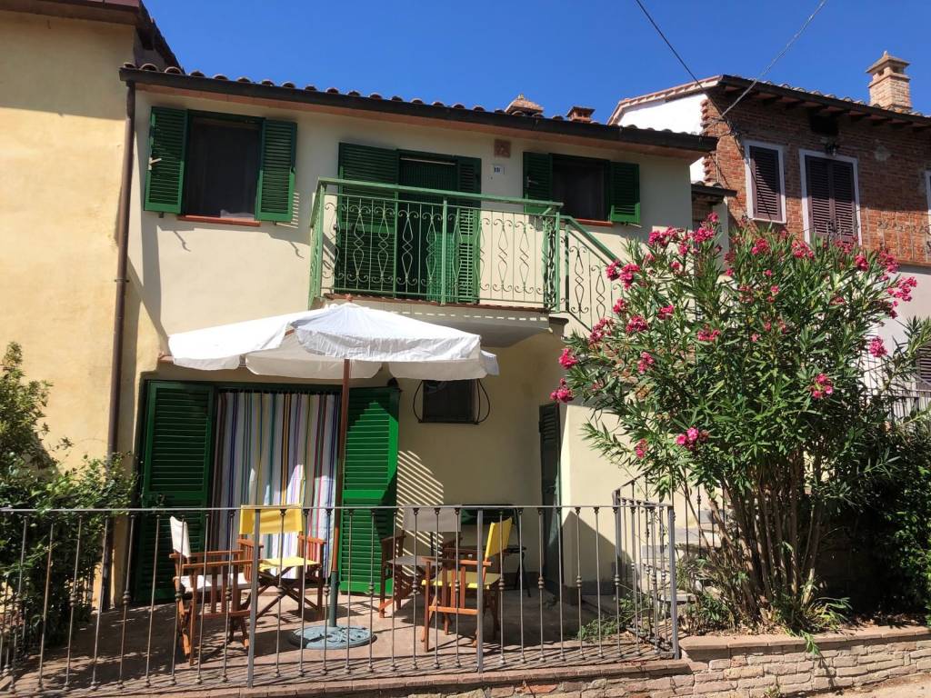 Casa indipendente a Castiglione del lago in Via Vecchia, 10 - Foto 2