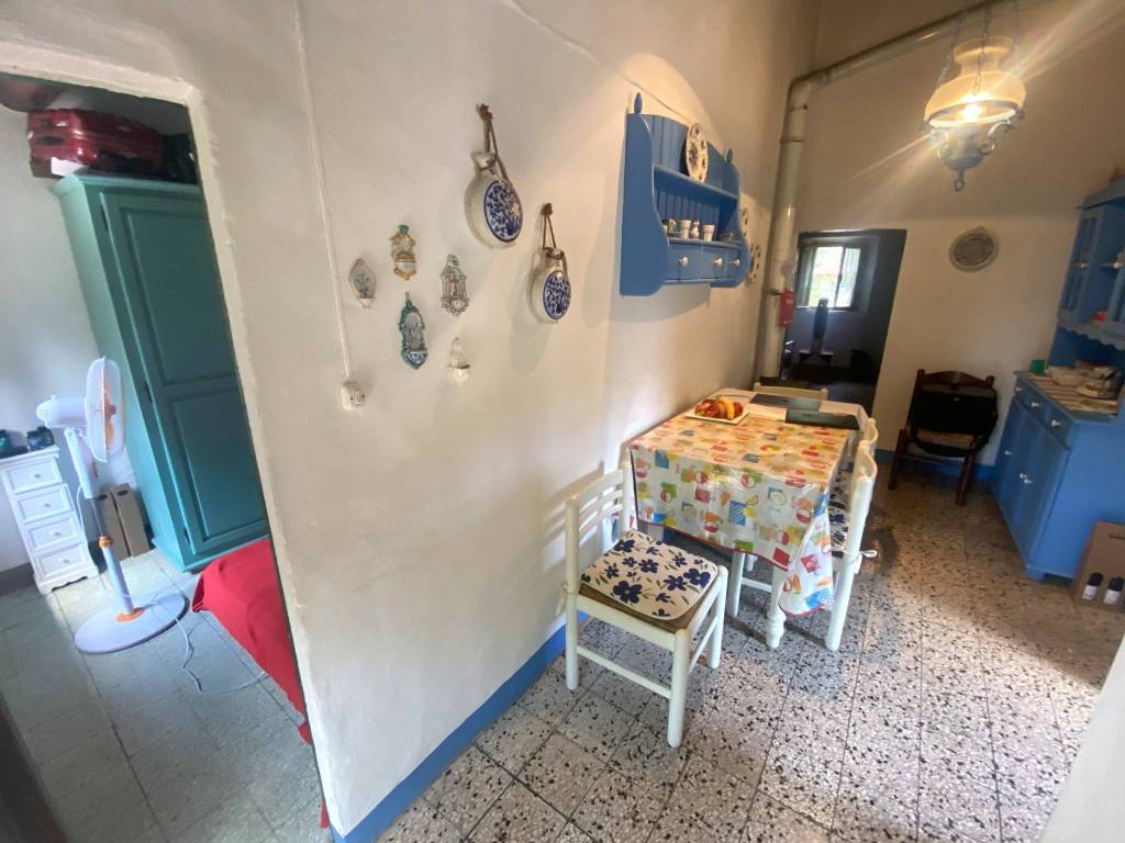 Casa indipendente a Castiglione del lago in Via Vecchia, 10 - Foto 3