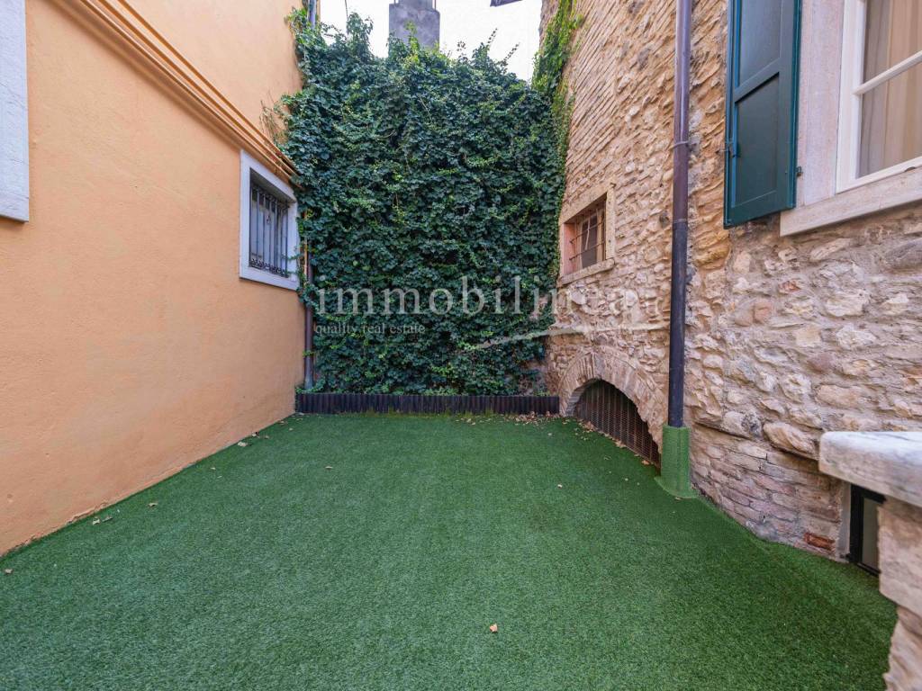 Rustico / casale a Torri del benaco in Piazzetta Portici - Foto 3