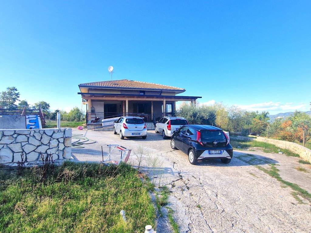 Villa a Sant'angelo a scala in Via Malfetana, 9 - Foto 2