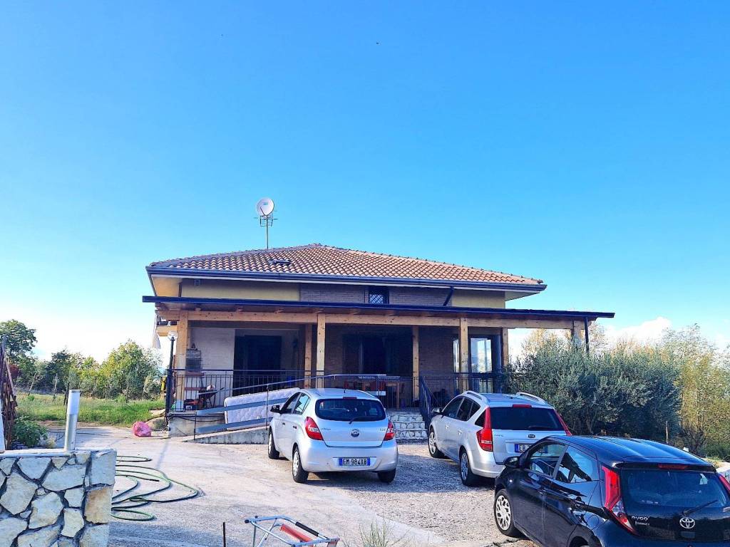 Villa a Sant'angelo a scala in Via Malfetana, 9 - Foto 3