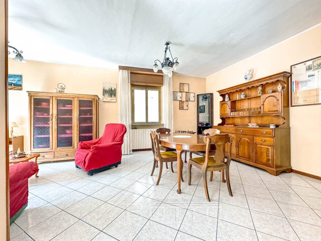 Casa indipendente a Serravalle sesia in Via Monte Grappa n 25 - Foto 2