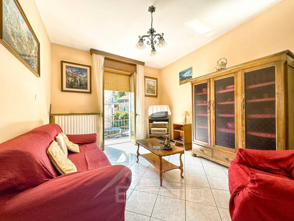 Casa indipendente a Serravalle sesia in Via Monte Grappa n 25 - Foto 4