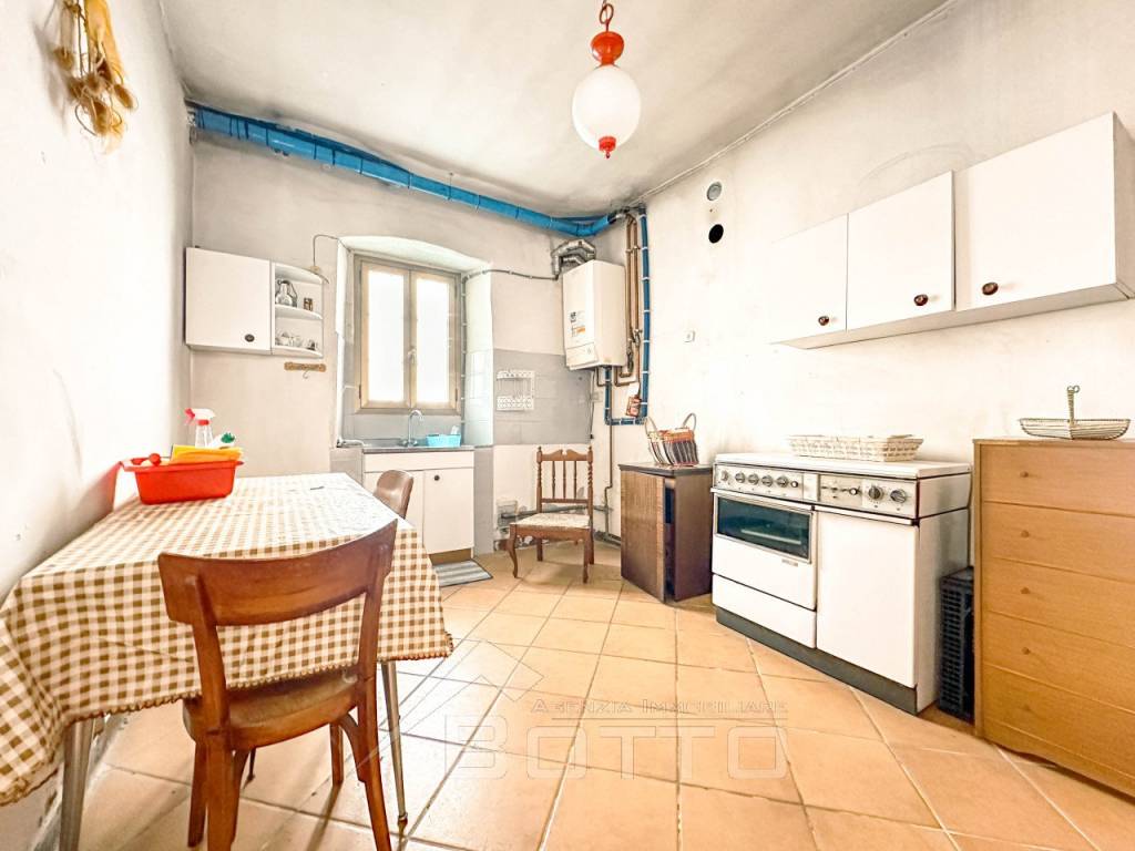 Casa indipendente a Serravalle sesia in Via Monte Grappa n 25 - Foto 5