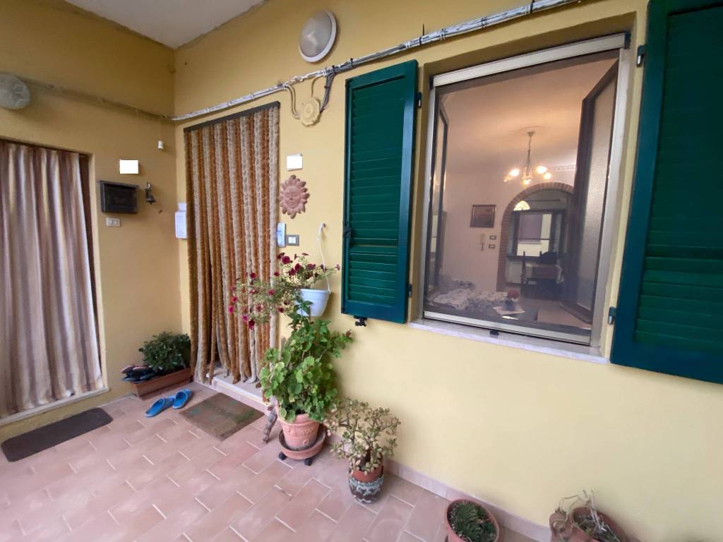 Casa indipendente a Castiglione del lago in Piazza Casavecchia, 16 - Foto 3