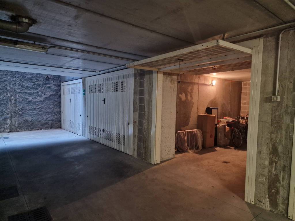 Box / garage a Uboldo in Vicolo Zara, 1 - Foto 3
