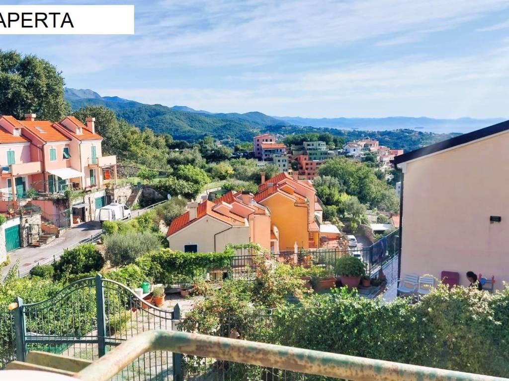 Appartamento a Albissola marina in Via Poggio del Sole - Foto 2