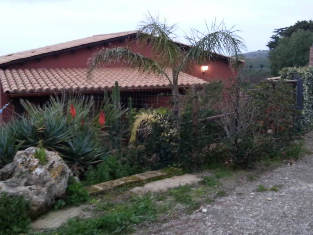 Villa a Menfi in Viadotto Bertolino - Foto 3