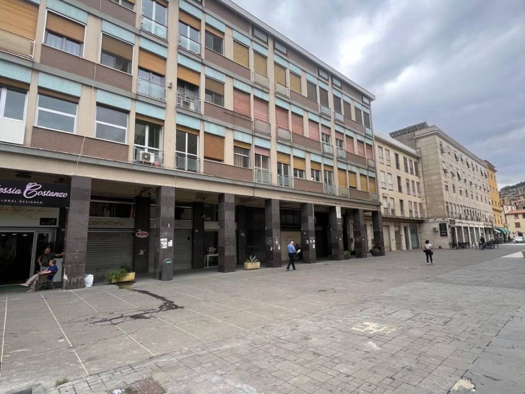 Appartamento a Cosenza in Piazza dei Bruzi - Foto 2