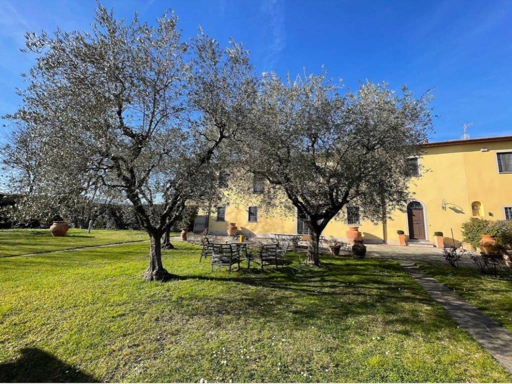Rustico / casale a Pistoia in Via Montalese - Foto 2