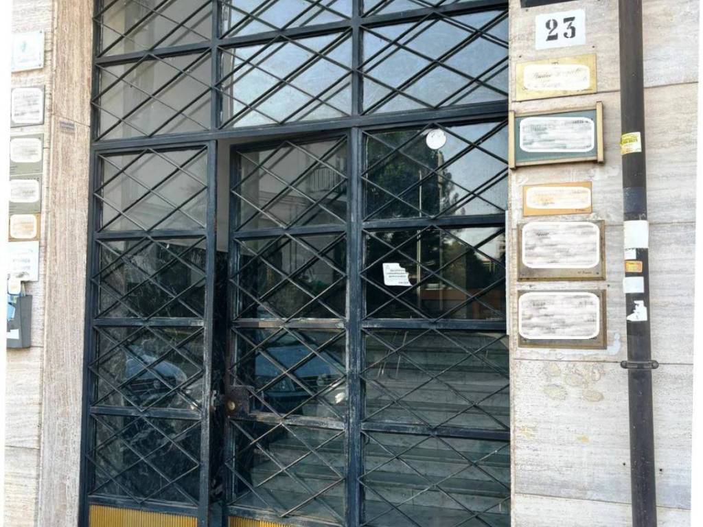 Appartamento a Cosenza in Piazza Fausto e Luigi Gullo, 23 - Foto 3