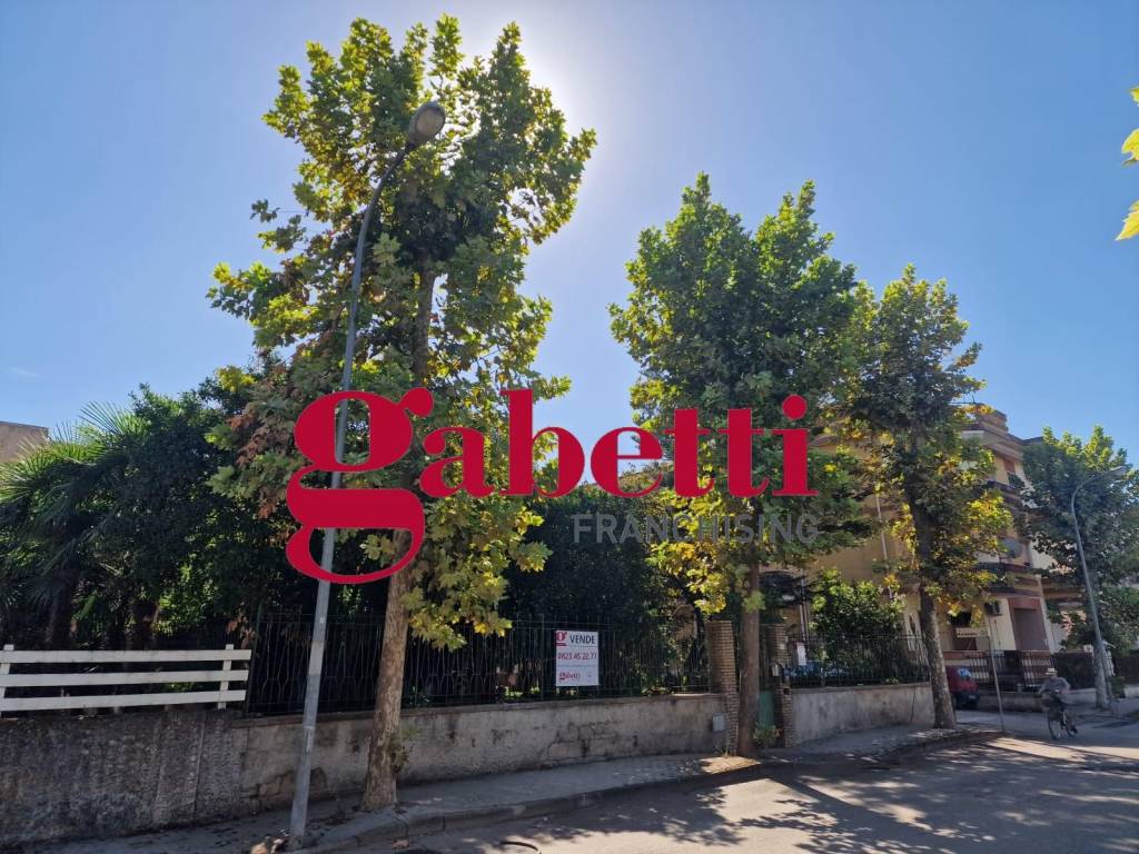 Villa a Marcianise in Viale della Vittoria, 97 - Foto 3