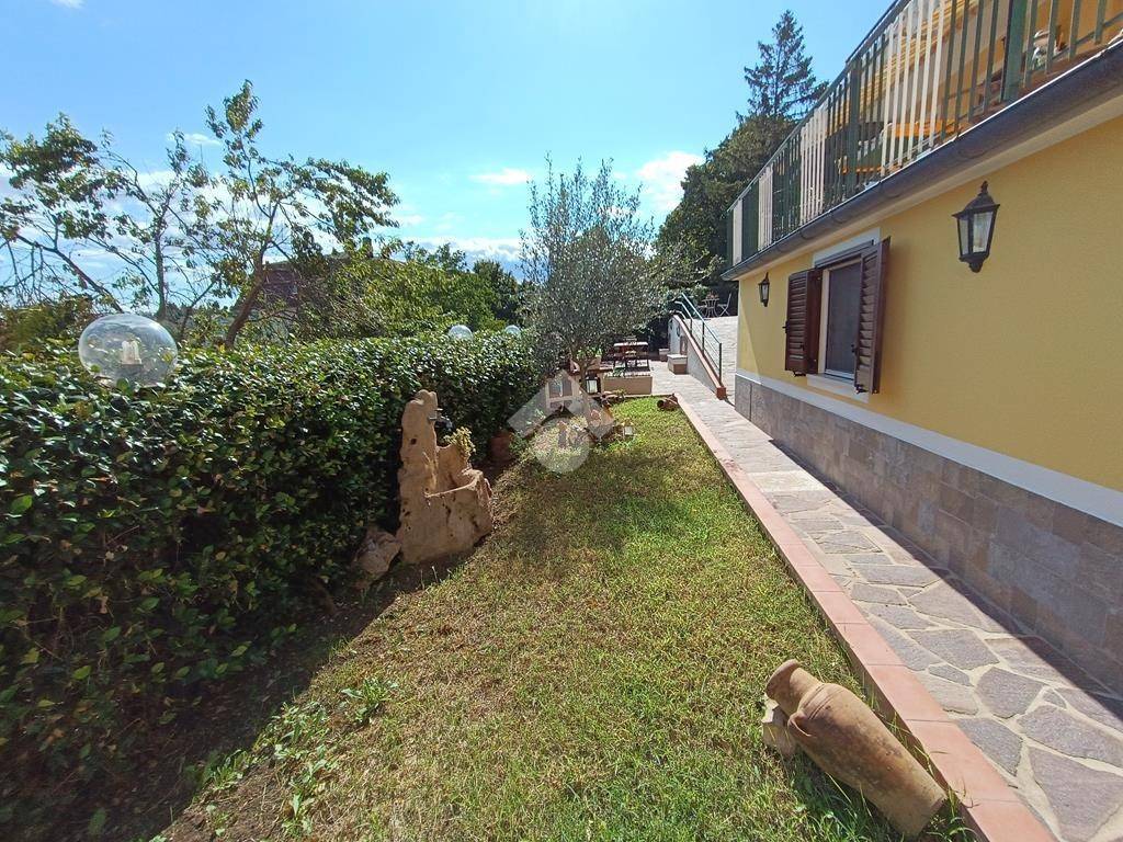 Casa indipendente a Atri in Via Battistelli, 11 - Foto 5