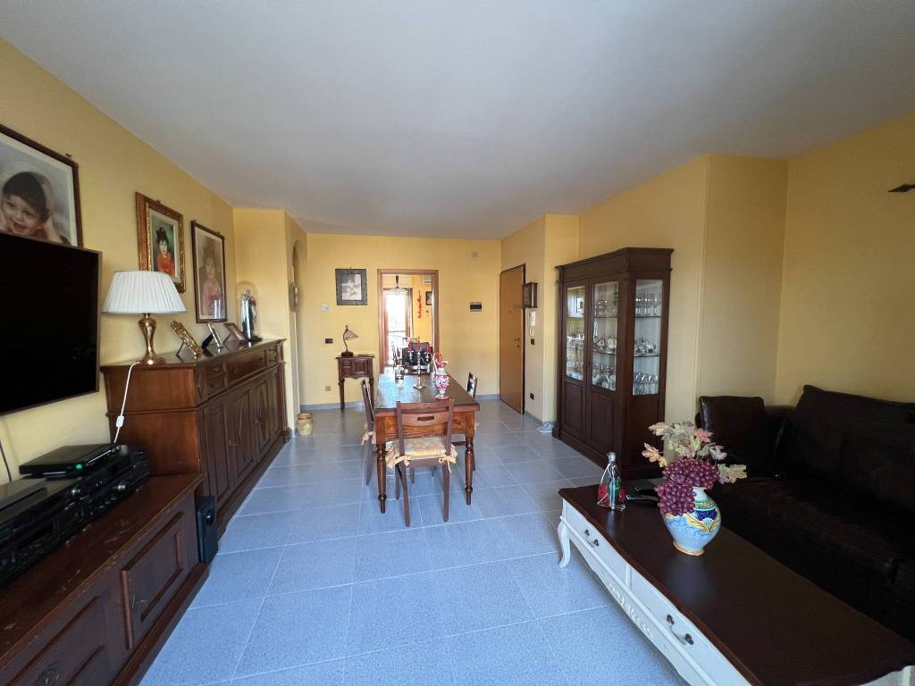 Appartamento a Manduria in Viale Aldo Moro - Foto 2