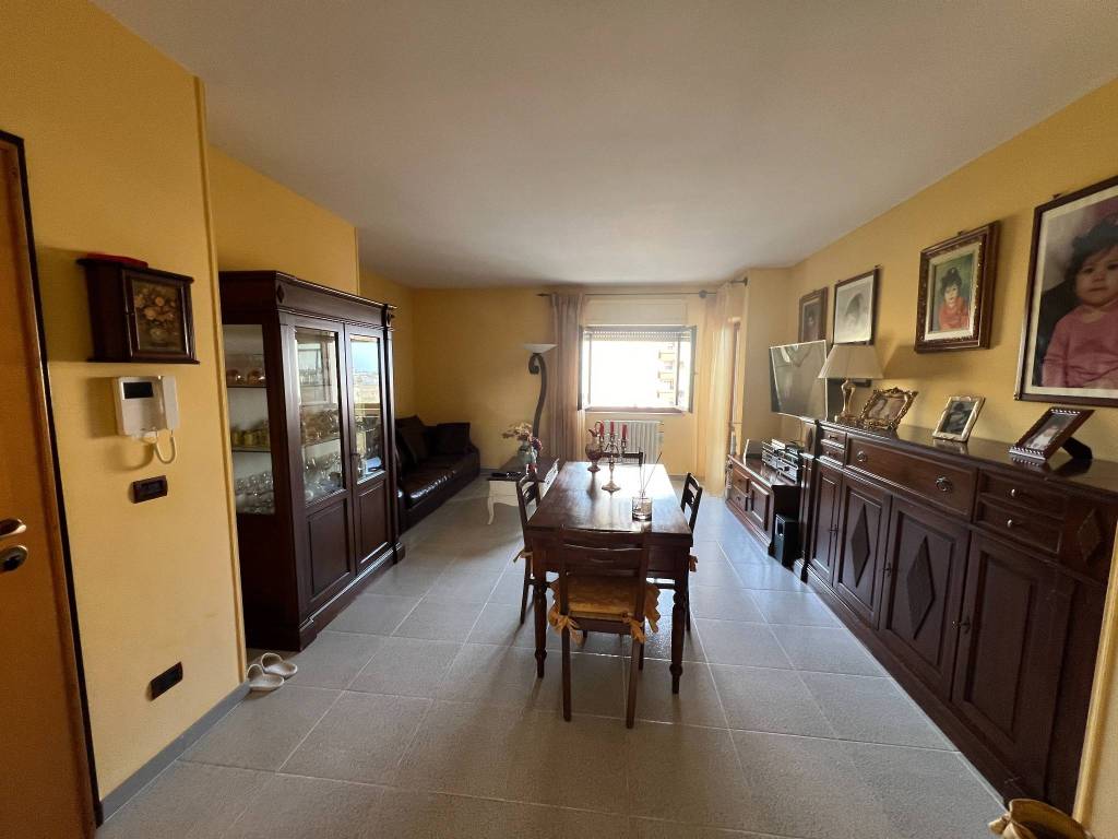 Appartamento a Manduria in Viale Aldo Moro - Foto 5