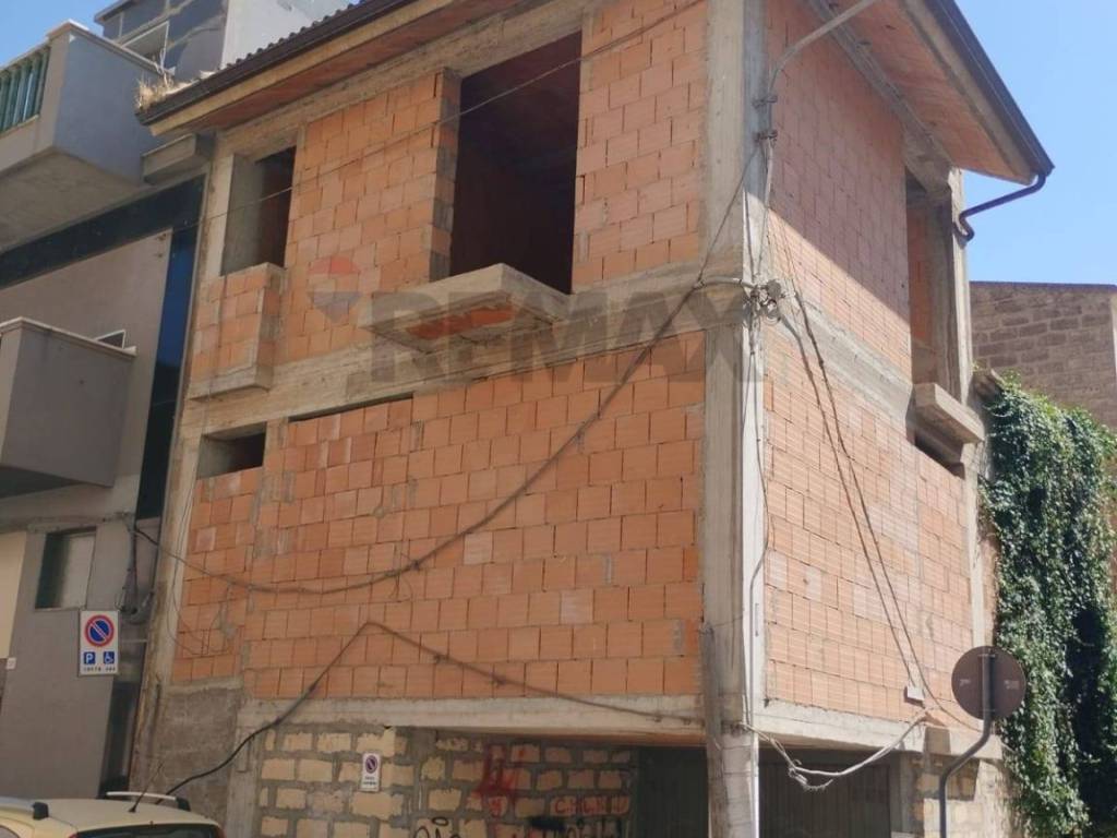 Casa indipendente a Vittoria in via Ciro Menotti, 22 - Foto 3