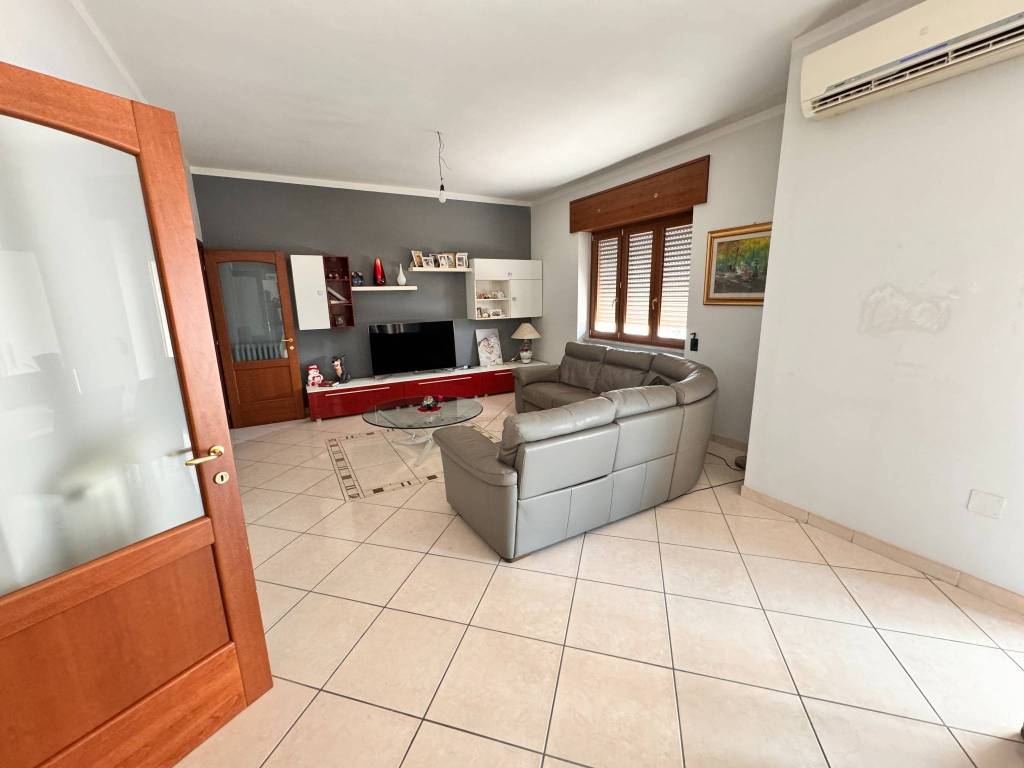 Appartamento a Nocera inferiore in Via Lanzara - Foto 2
