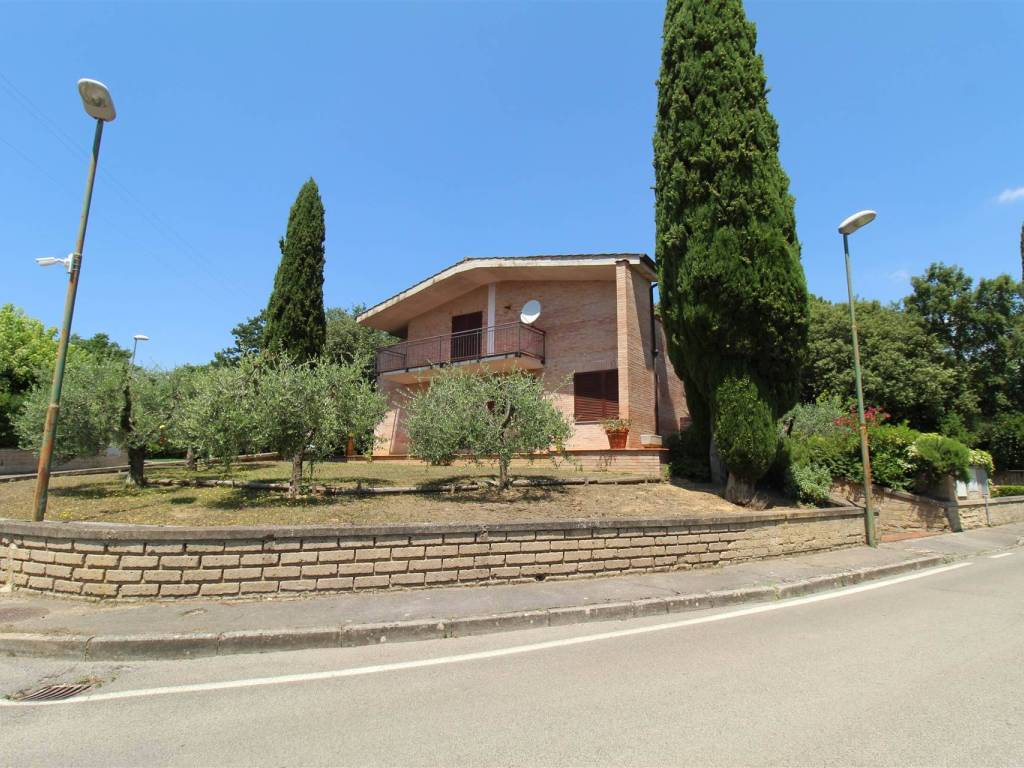Villa a Castelnuovo berardenga in Via del Bosco - Foto 2