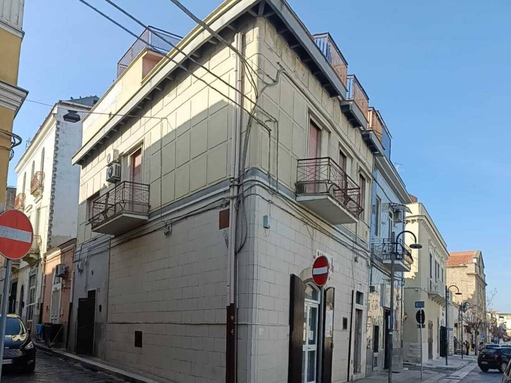 Palazzo / stabile a Cerignola in Via Vittorio Veneto, 94 - Foto 2