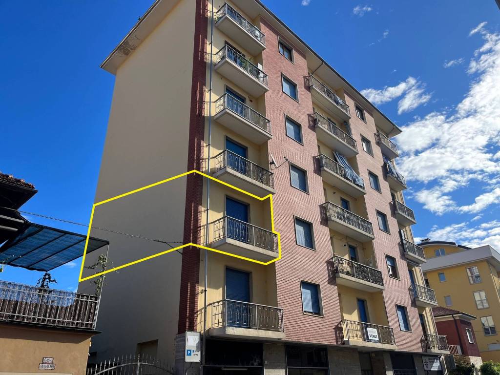 Appartamento a Verzuolo in Vicolo Fucina, 5 - Foto 2