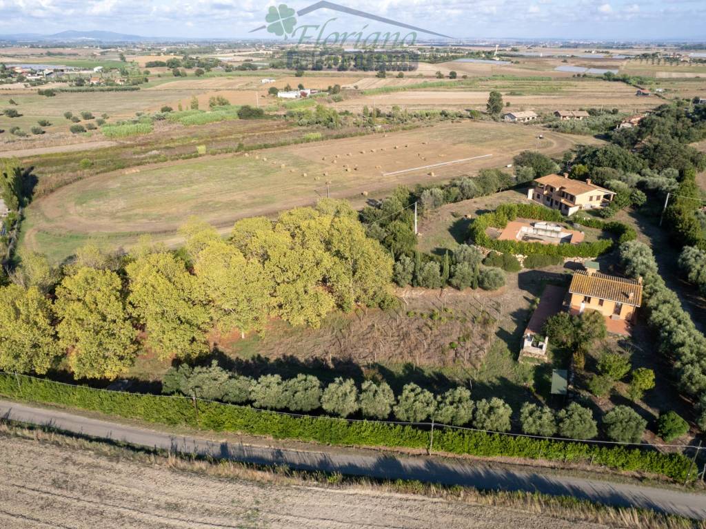 Villa a Montalto di castro in Via Magazzini - Foto 2