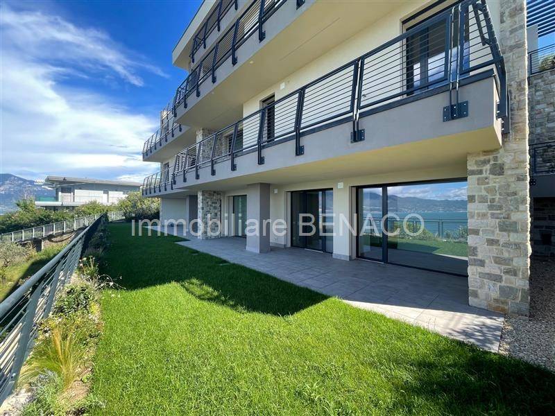 Appartamento a Torri del benaco in Via Vincenzo Bellini - Foto 2